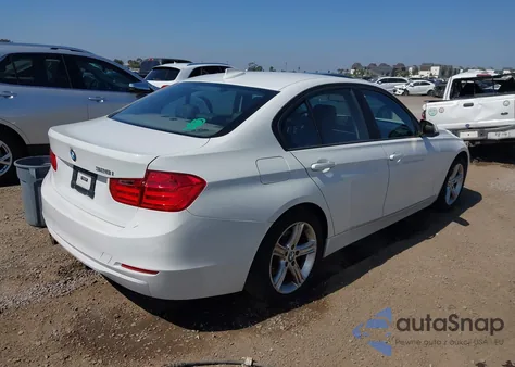 2013 BMW 328I z USA, uszkodzony, nr VIN WBA3A5C56DF602867